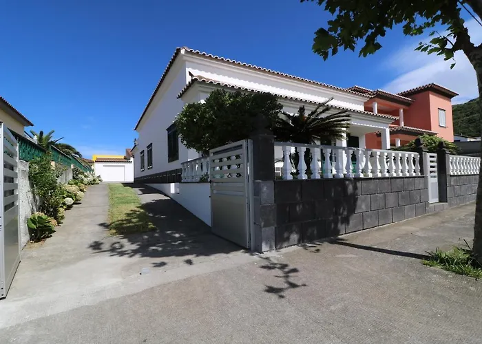 Casa Vinhas * מוסטיירוס